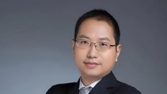 周晓煜 | 交叉学科洞见本源 微观世界“造物探影”