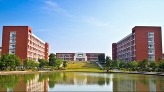 有序推进小班化教学——从区域设计到课堂落地