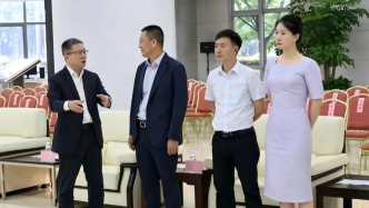中廣核新能源山西有限公司董事長劉彥東一行到訪上海交易集團