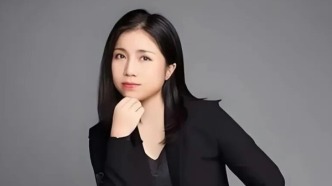 雅戈尔二代李寒穷接班