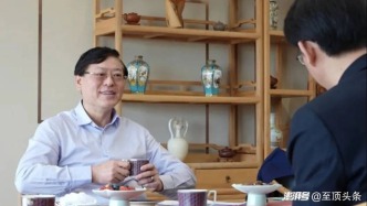 独家专访杨元庆：详解联想集团千亿美金营收目标、“养龙虾”的本质和AI终端的四层境界