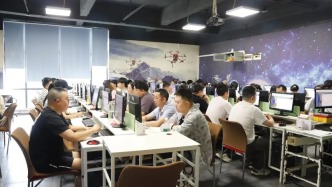 寶媽重回職場(chǎng)，從沙坪壩的免費(fèi)AI課開始