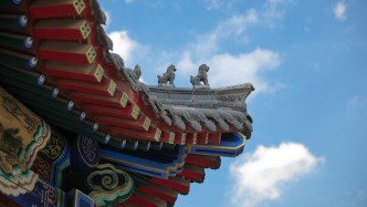 北京今天后半夜至明天傍晚全市有降雨，最高温跌至20℃