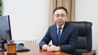 985高校，迎新副校長