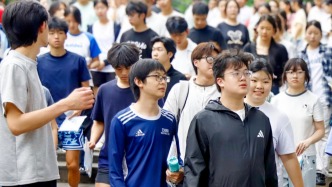 聚焦高考 | 筆尖逐夢(mèng)，暖意同行！每一幕都堅(jiān)定又鮮活