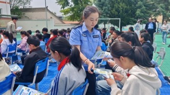 青衿沐法 向阳而行——陇南市宕昌县司法行政系统开展预防学生欺凌专题普法进校园系列活动