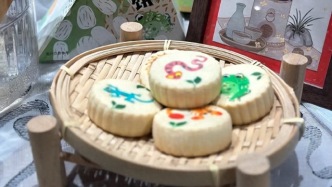 别只盯着粽子啦，中国人的端午餐桌上，藏着这些老祖宗的朴素浪漫