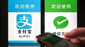 微信、支付宝硬刚AI！小程序，急着站队？