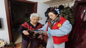 “微光敲门日”叩开百姓门 暖心服务点亮民生情