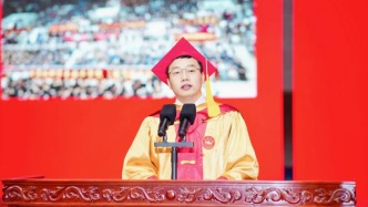 校长孙长银寄语2026届毕业生：步履不停 奋斗不止