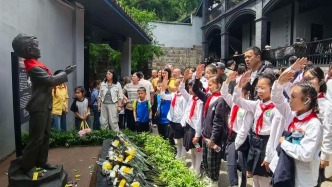 歌乐山下的“课”“题”  ——沙坪坝区“一堂课一道题”红岩思政育人实践观察