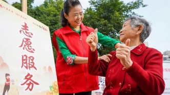 “我是共产党员，有人等着我需要我，我得去”