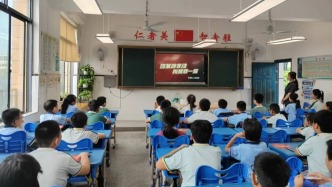 南昌中院、东湖法院联合开展“6·26国际禁毒日”普法宣传与扫黑除恶《反有组织犯罪法》宣传