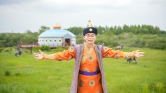 坝上旅行必体验：在大汗行宫换身蒙古长袍，一秒穿越回蒙元盛世
