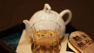 乌鲁木齐38度高温，我们为什么非要出门去逛5家新店？