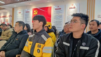 车轮上的红色先锋！记观山湖区“00后”党员邹冉
