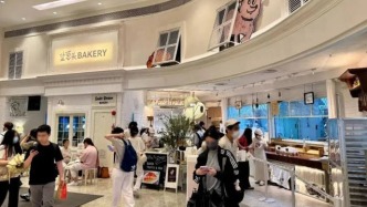 头部商场疯抢餐饮“爆店”，背后是巨大的流量焦虑？