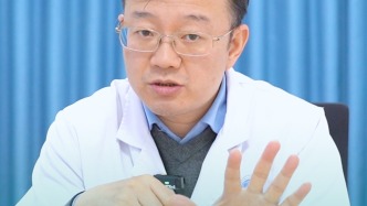 做完手术只是第一步，祛疤、支具、锻炼缺一不可
