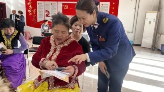母婴室、童心置换站……这些地铁里的爱心巧思，都出自她的提议！