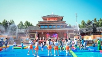 盛夏潮玩集结！济南方特“泼水狂欢节”从早到晚嗨玩不停！