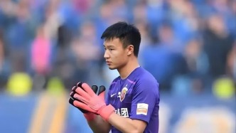 2分钟演完7年蛰伏：海港二门扑点那一刻！颜骏凌的城门终于松动