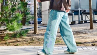 今天起，久坐后请务必调整一下