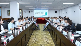 “百年变局与全球治理”学术研讨会暨《全球化与全球治理》新书发布会在兰州大学举行