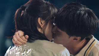 《偷偷喜欢你》：邱晧洲，把“暗恋”拍成十年马拉松