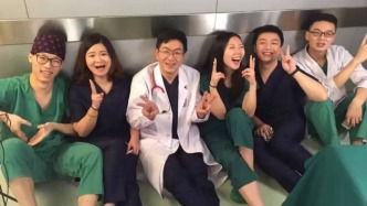 不为良将，便为良医：产科麻醉“守门人”徐铭军和他的“母婴江湖”