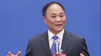 李书福回应二代接班，仅靠内部是“逼”不出人才的