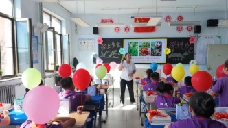 仪式感拉满！鄂尔多斯各中小学“开学第一课”点亮多彩新学期