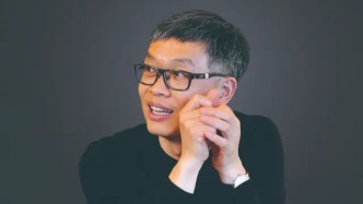 方洪波59岁，还在为5000亿拼命