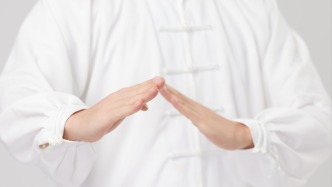 “气功治癌”半年收费360万元,假大师因诈骗罪获刑十二年