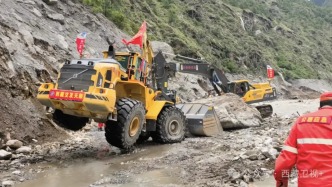一条时间线，7昼夜，3公里——G216国道抢通纪实
