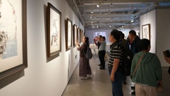 “问梅消息——于希宁先生中国画作品展”在济南京行艺术馆启幕