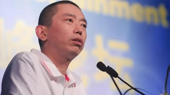 史玉柱卖在巨人网络千亿市值腰斩时