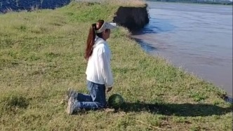 与男友在黄河边约会后失踪的19岁女孩已找到，遗体经尸检后已火化，警方审查认为现有证据无法证实犯罪事实