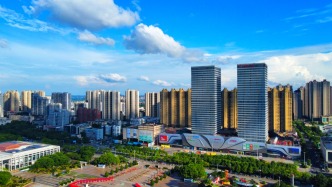 湘潭各地多措并举整治楼道堆物隐患