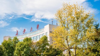 全国首批示范校，长大入选！