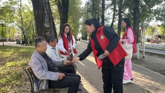兴安路街道峻昌社区开展“强化国防教育 厚植家国情怀”国防动员主题宣传活动