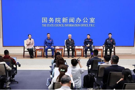 “一心一意一辈子，一生只做一件事”——三代航天人共话“走好新时代太空探索新长征”