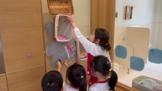 自主布置教室——小小梳妆台