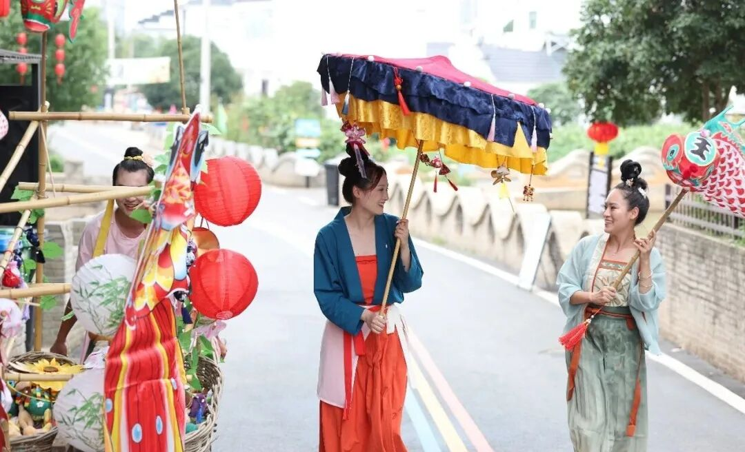 赏花、祈福、听戏、露营,湾沚相思园把秋天过成了金黄