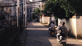 Hometime：关于回家，与那些被留住的时间