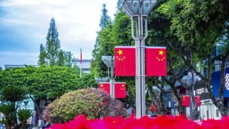 崇州，满城“中国红”！