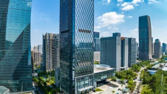 齐鲁银行天津分行落地全国首单“出口化工产品碳足迹监管备案+绿电超低排” 转型金融贷款