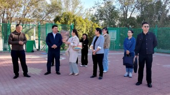 阿拉山口市人大常委会专题调研全市教育和医疗工作