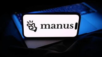 Manus恢复“单身”身价再涨，但战场已“大变天”