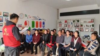 白山市江源区富强社区开展“防灾减灾始于心 安全守护践于行”主题宣传活动