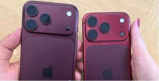 新iPhone就掉色?苹果,在“掉价”